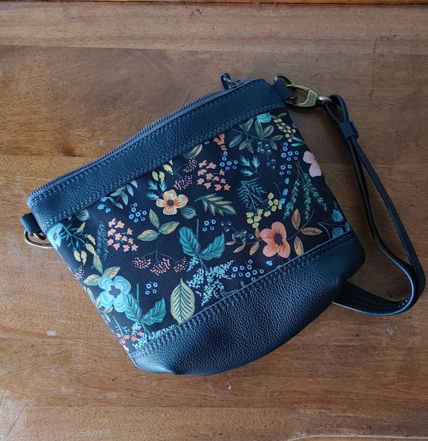 Acorn Bag in Black Leather-Custom Order