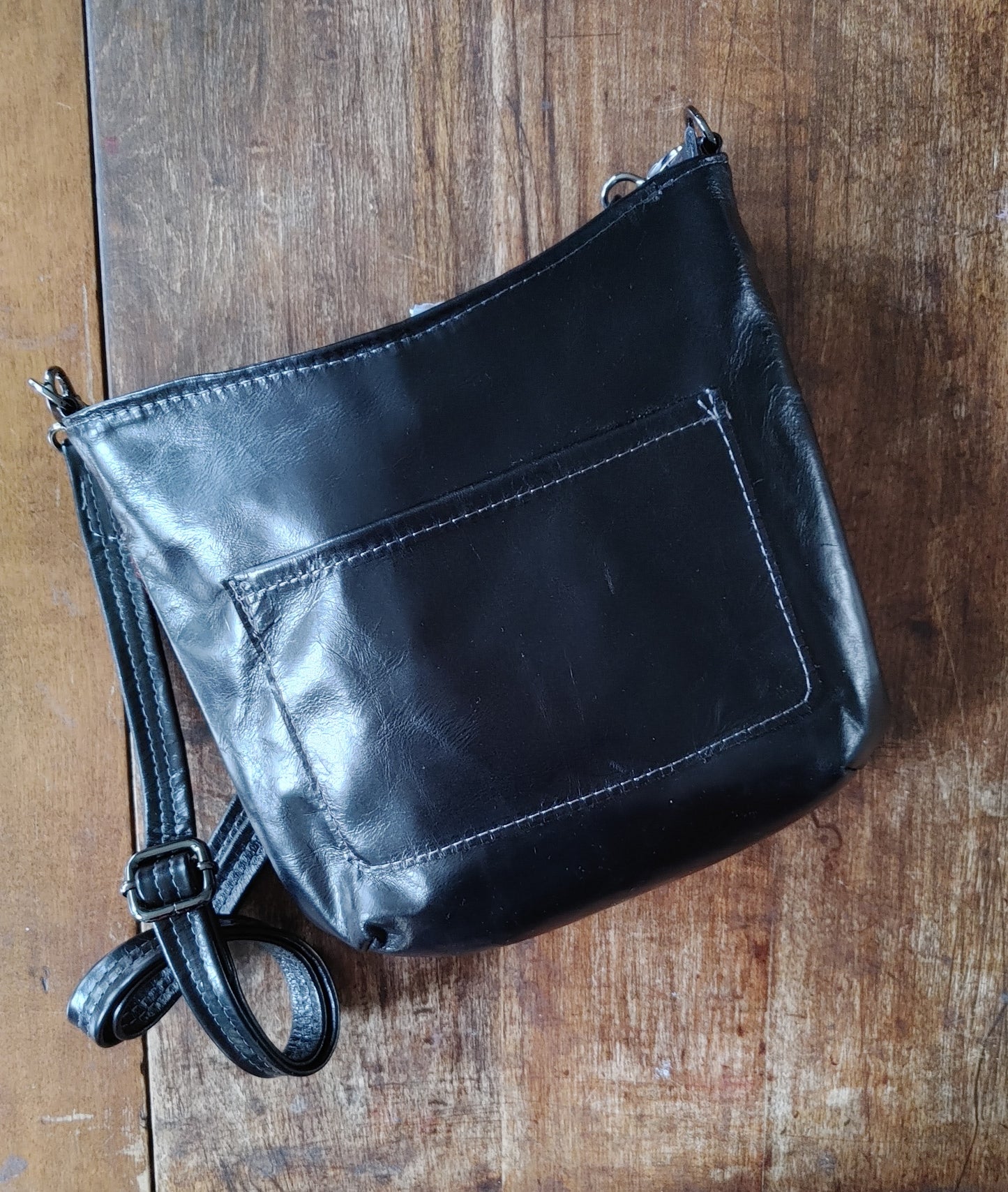 Highland Swish in Leather with Rob Roy Harris Tweed