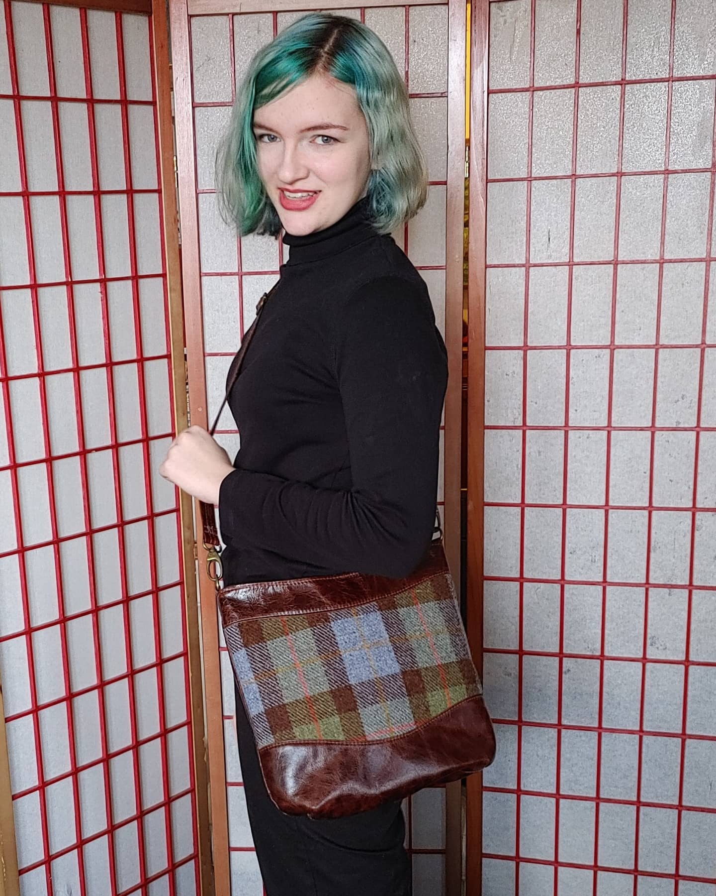 Sway Handbag in Leather and Harris Tweed