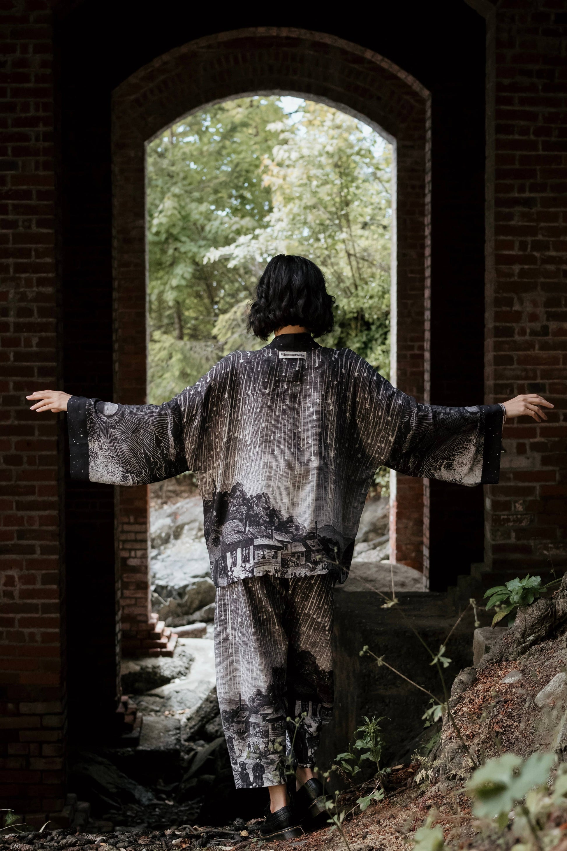 Stargazer Pixie Duster Cropped Kimono w/ Falling Stars