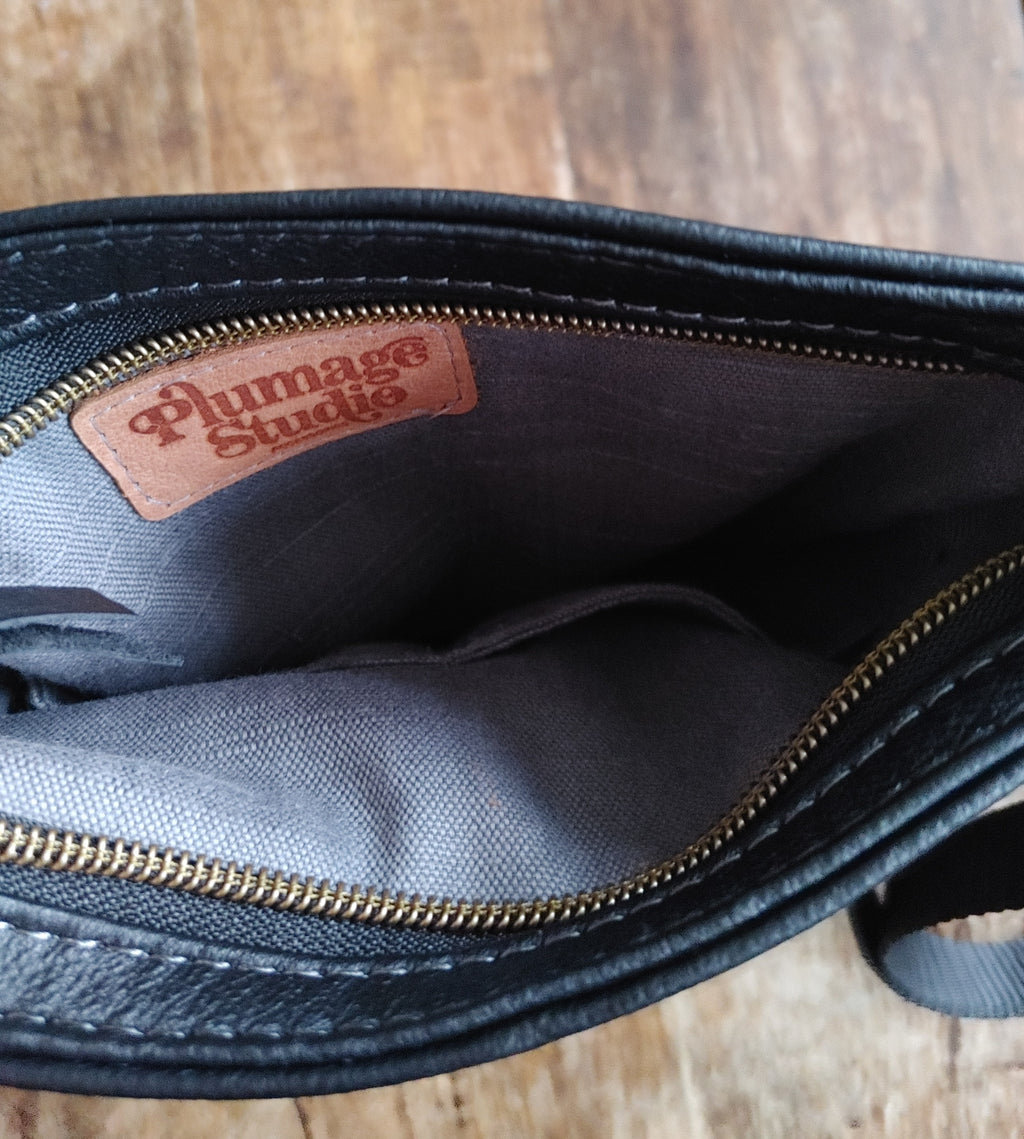 Sparrow Crossbody in Leather and Harris Tweed