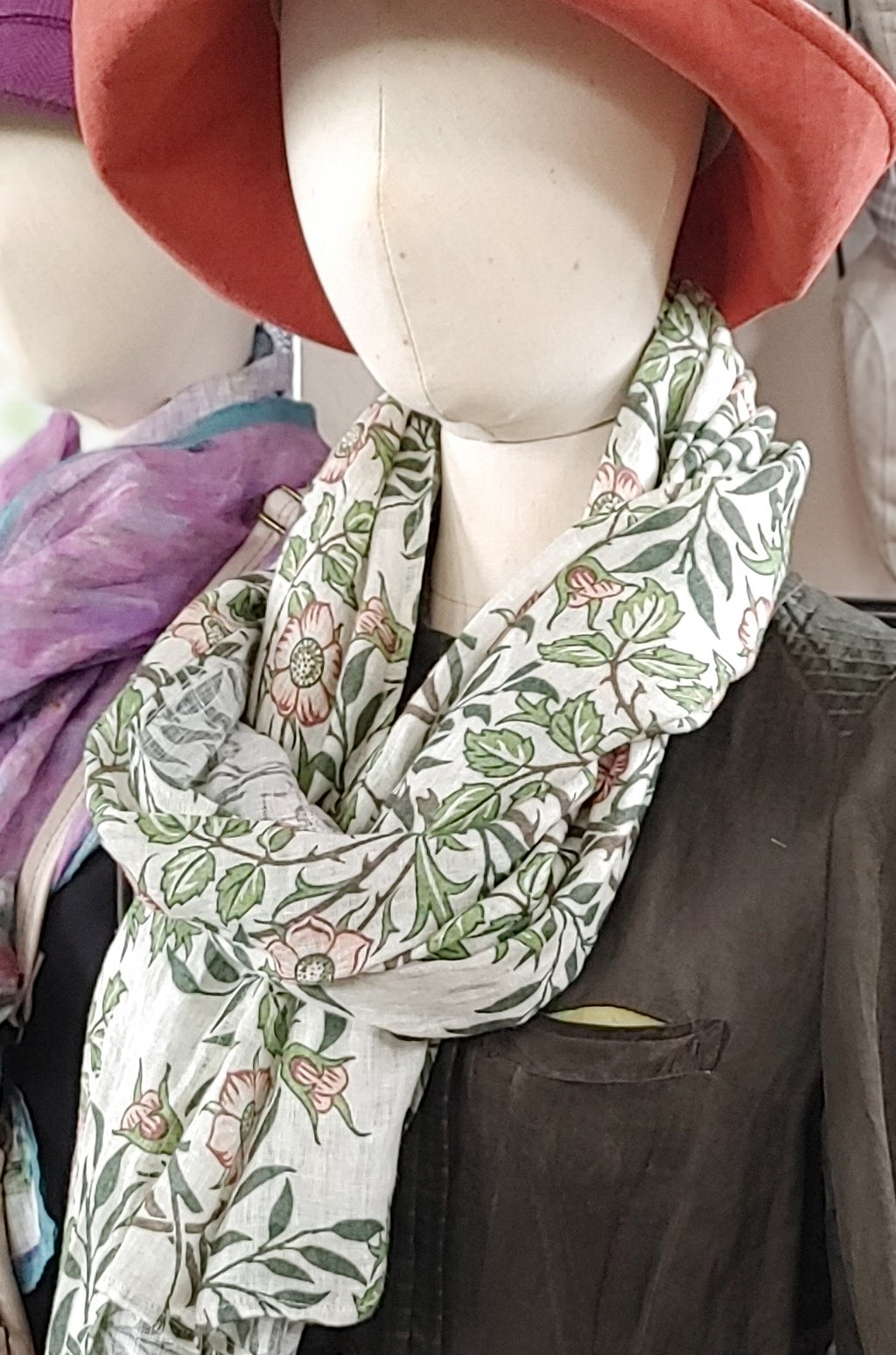 Linen Scarf: Sustainable Luxury-Morris & Co