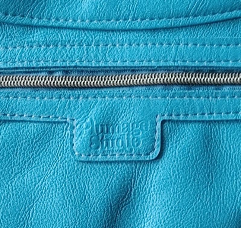 A Sway Handbag in Leather