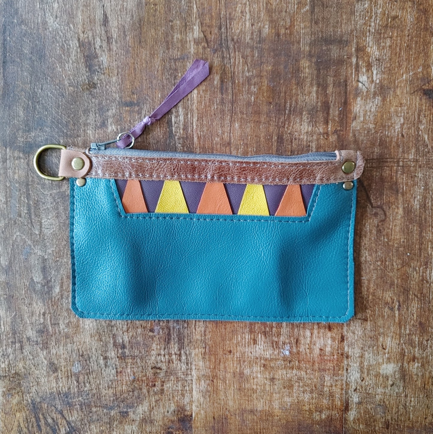 Leather Pouch Wallet. Handmade in Canada