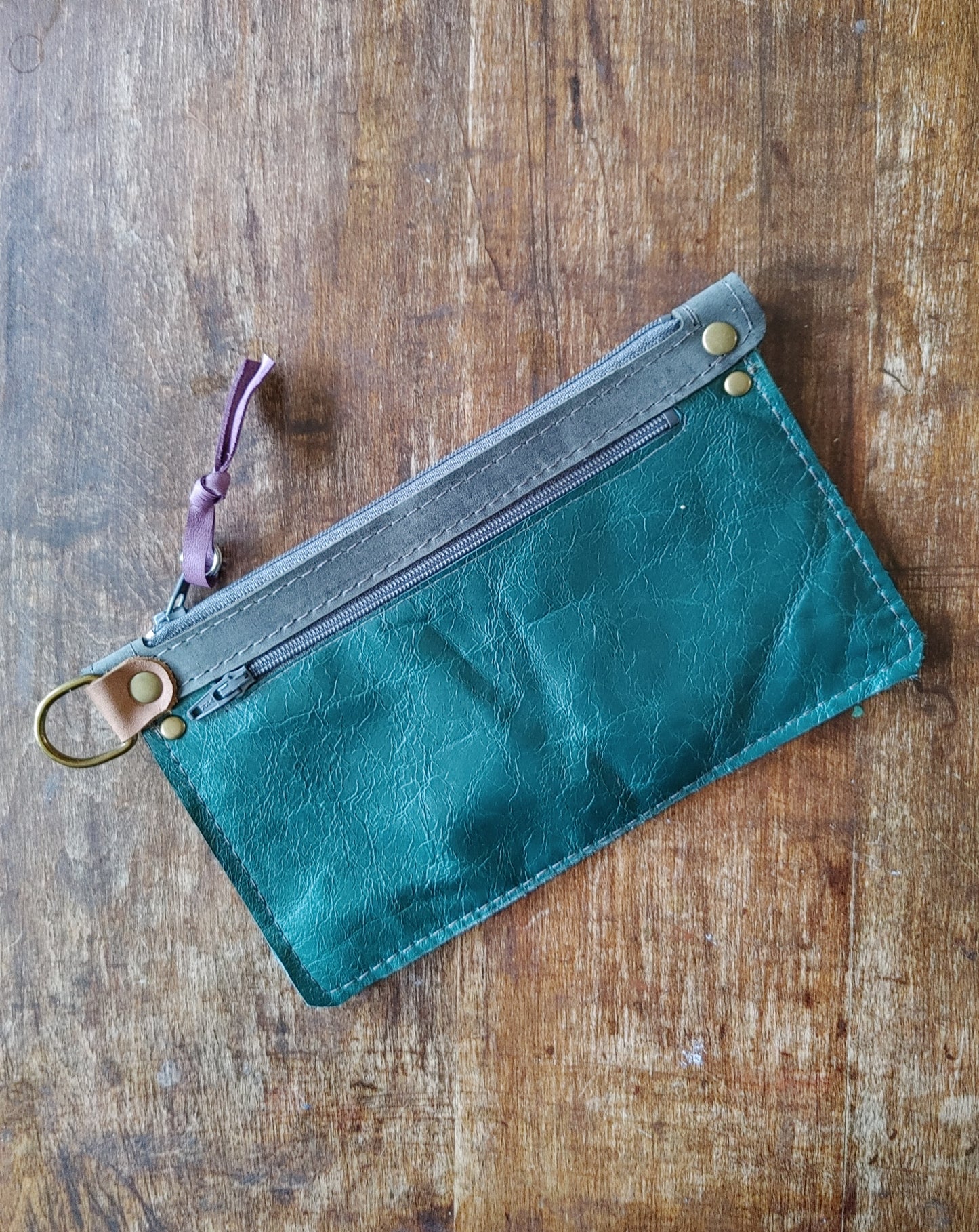 Leather Pouch Wallet. Handmade in Canada