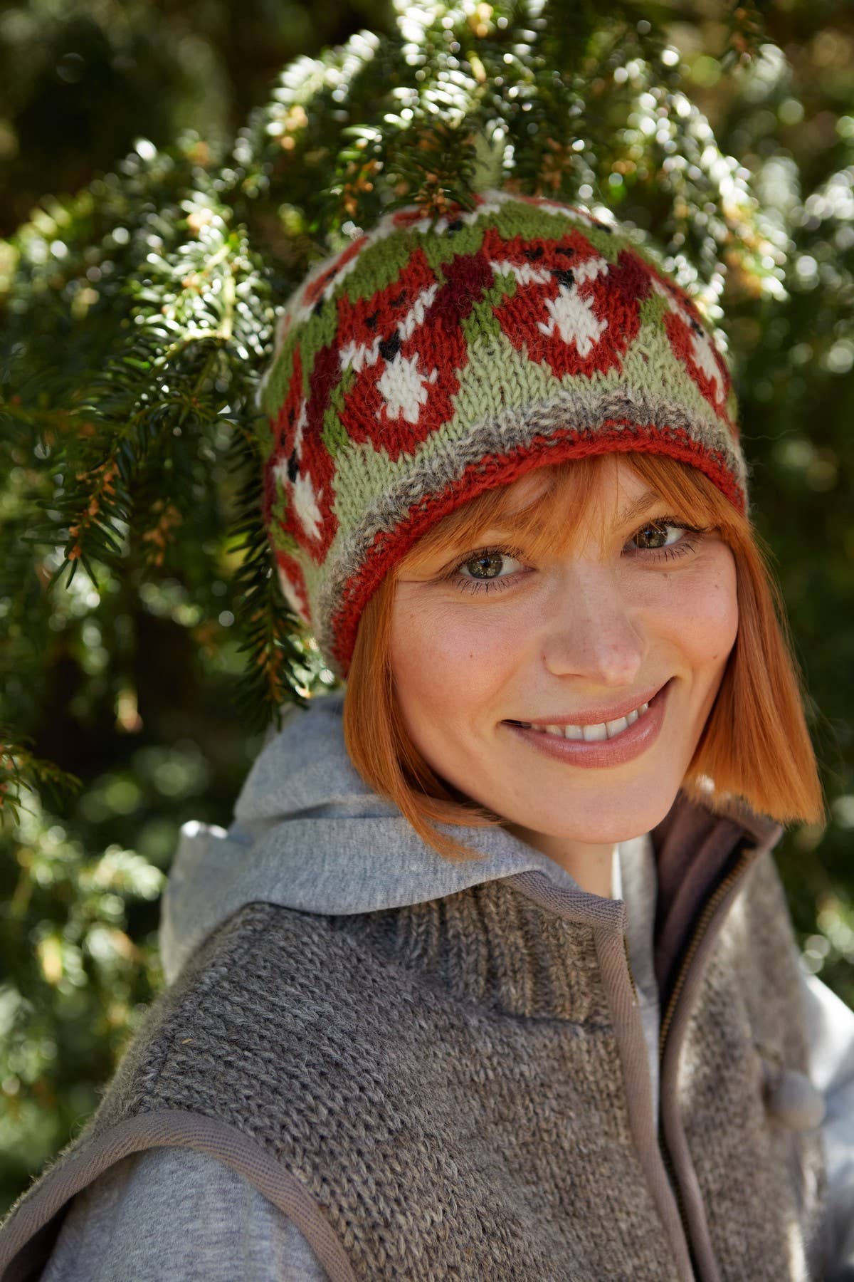 Skulking Foxes Fair Isle Wool Knit Beanie Red Orange: One Colour
