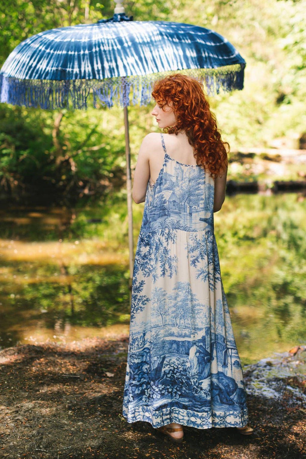 Let The Light In Bohéme Long Maxi Slip Dress w Delft Print: L/XL (fits approx. size 12-16)