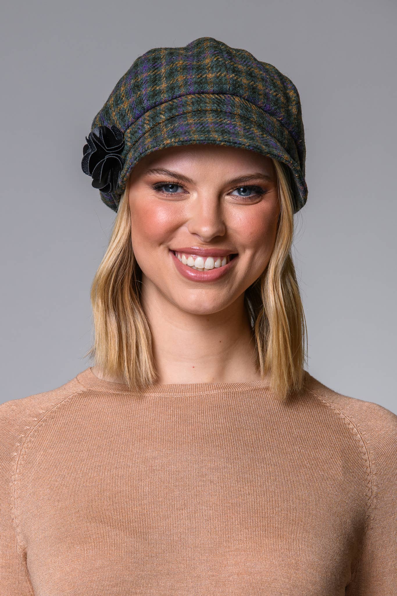 Ladies' Newsboy Cap in Black, Blue and Gold