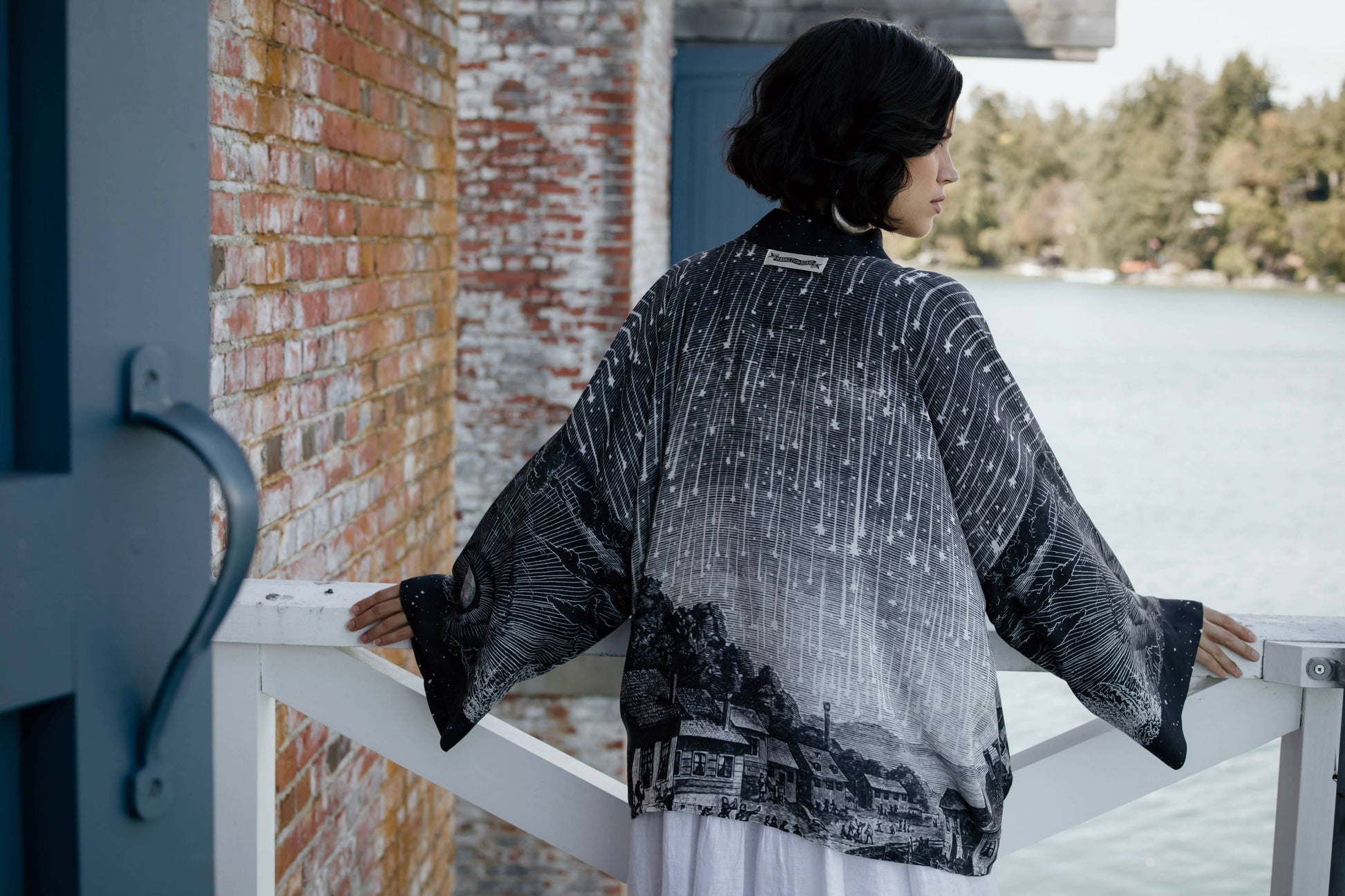 Stargazer Pixie Duster Cropped Kimono w/ Falling Stars