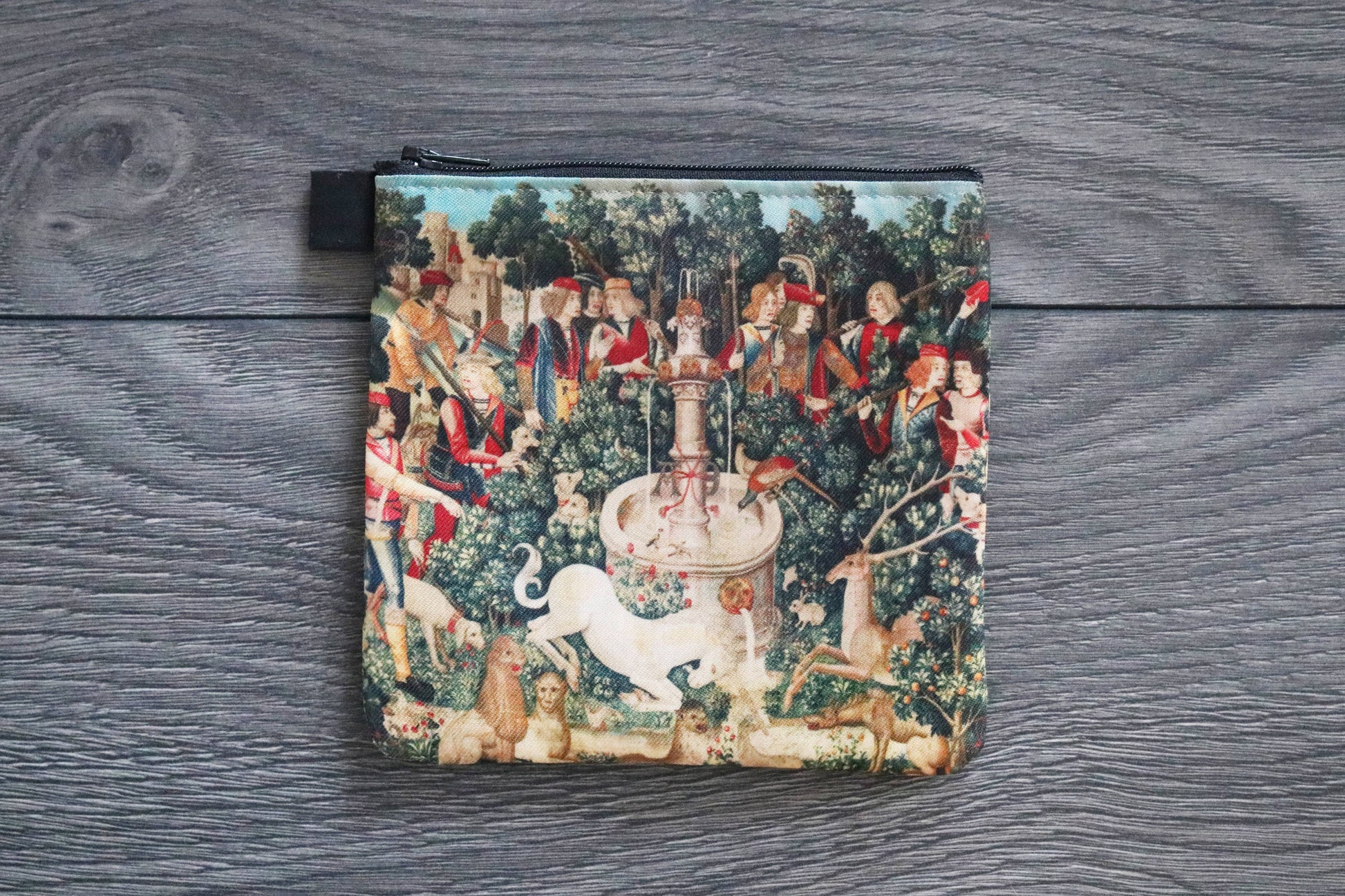 The Unicorn is Found - Twill Lined Pouch - Tapestry print