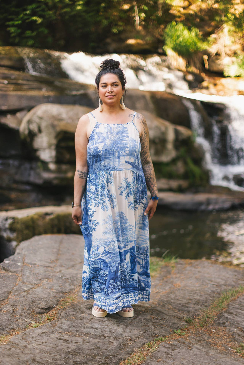 Let The Light In Bohéme Long Maxi Slip Dress w Delft Print: L/XL (fits approx. size 12-16)