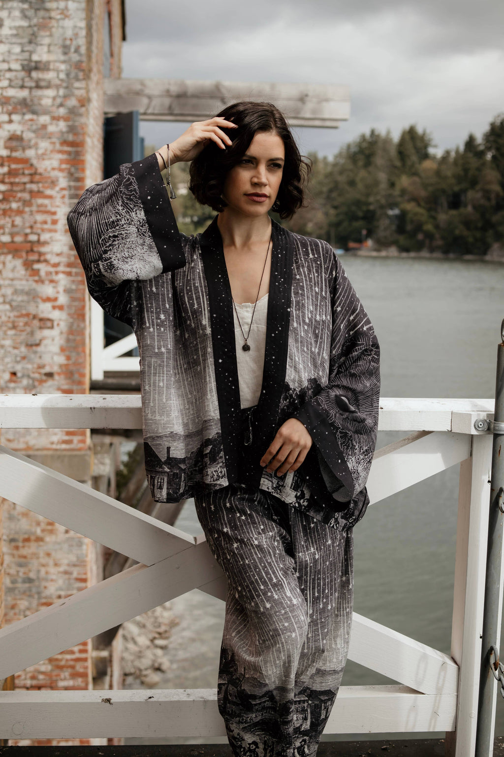 Stargazer Pixie Duster Cropped Kimono w/ Falling Stars