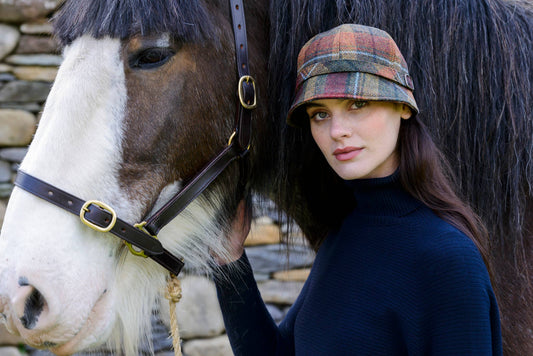 Ladies 100% Wool Flapper Hat 321