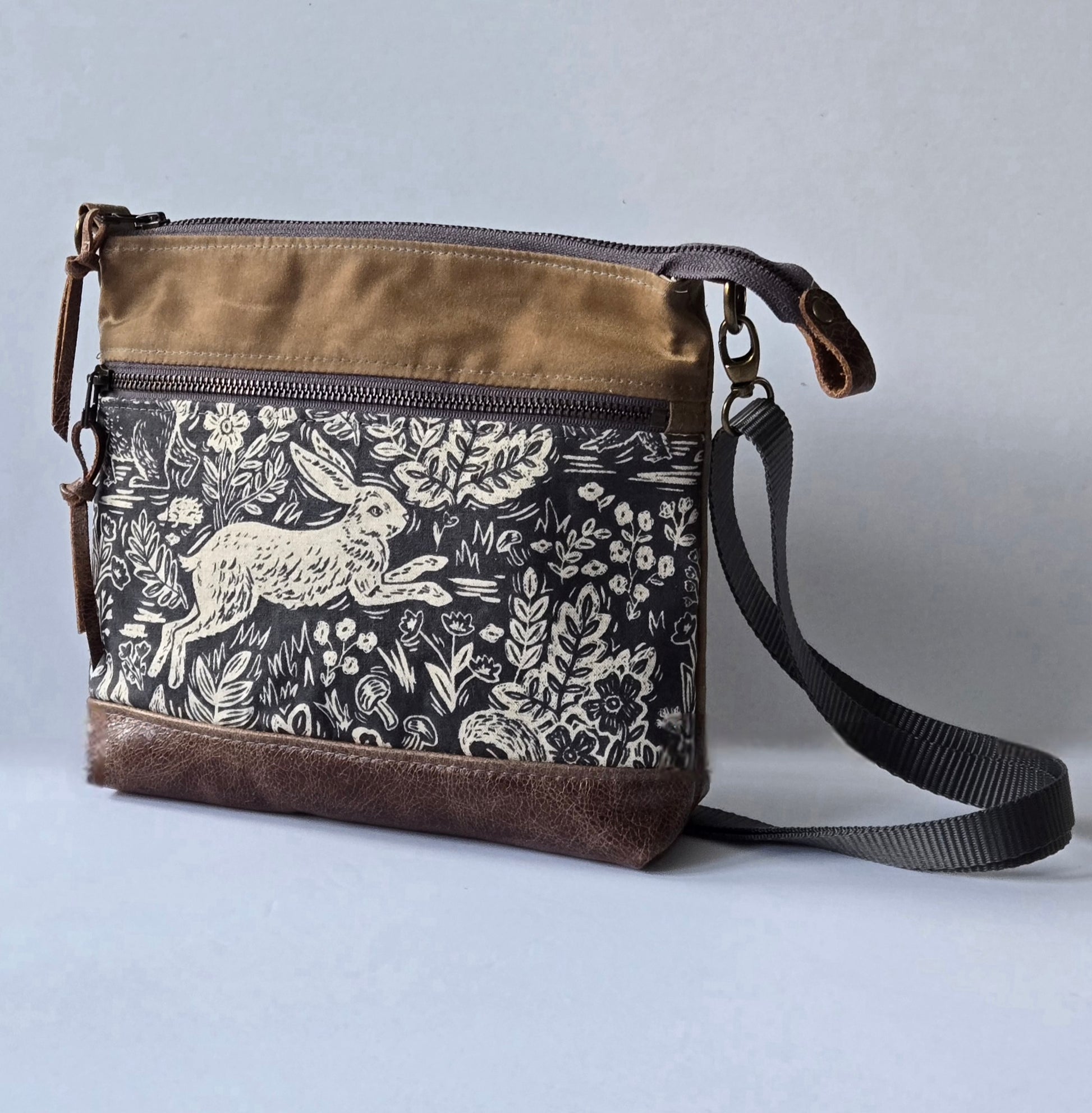 A Crossbody Star Bag in Waxed Canvas and Leather