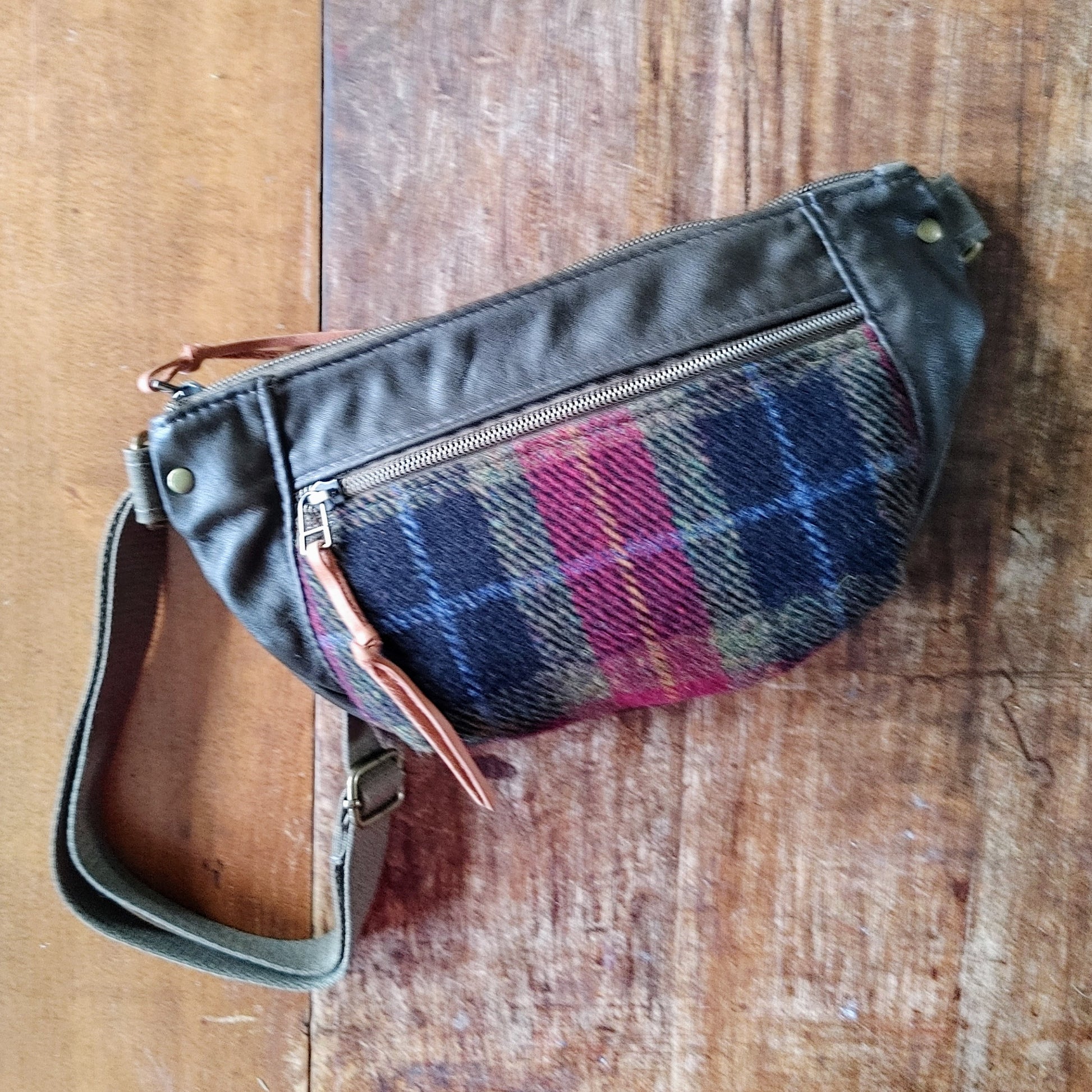 Belt Bag / Hip Pack Large Capacity in Olive Leather and Dark Autumn Harris Tweed