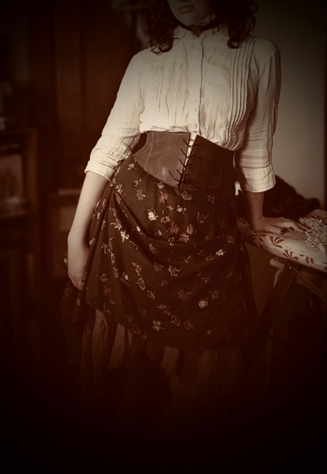 Curvy Leather Corset Belt