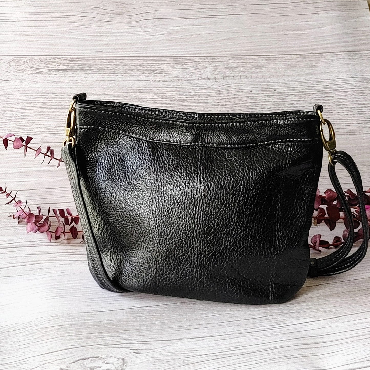 Sway Handbag in Leather