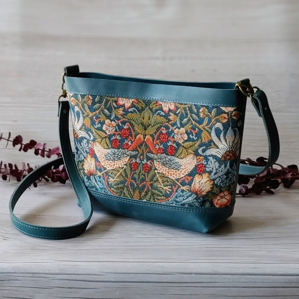 Handbag in leather with panel of Strawberry Thief by William Morris tapestry. Made in Canada by Plumage Studio Accessories
