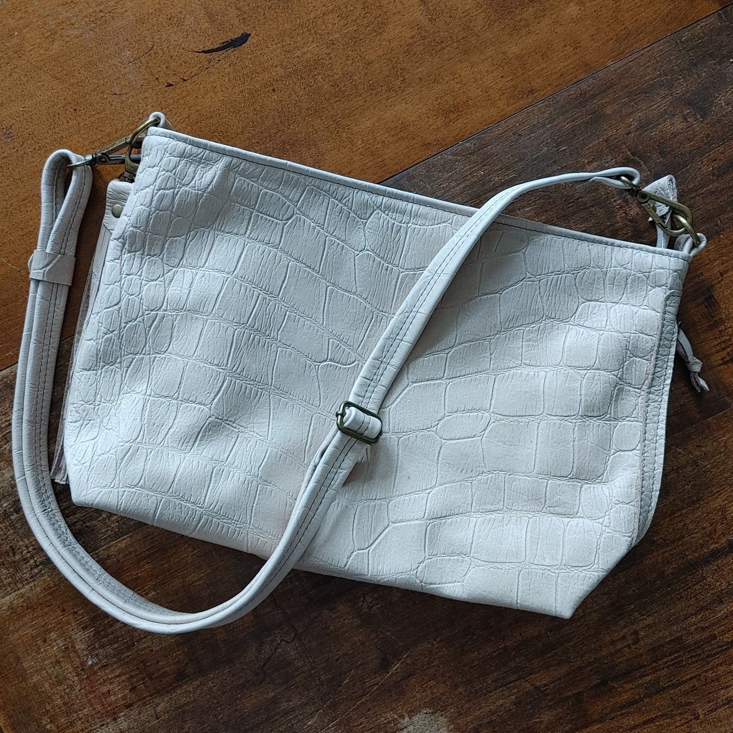 Slouchy Style Zippered Handbag in Ivory Sand Moc Croc Leather