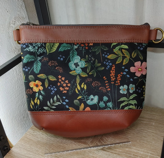 Acorn Bag in Tan Leather and Floral