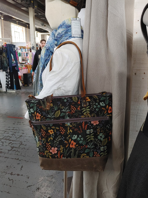 A Linen Print and and Brown Waxed Canvas Large Zippered Tote
