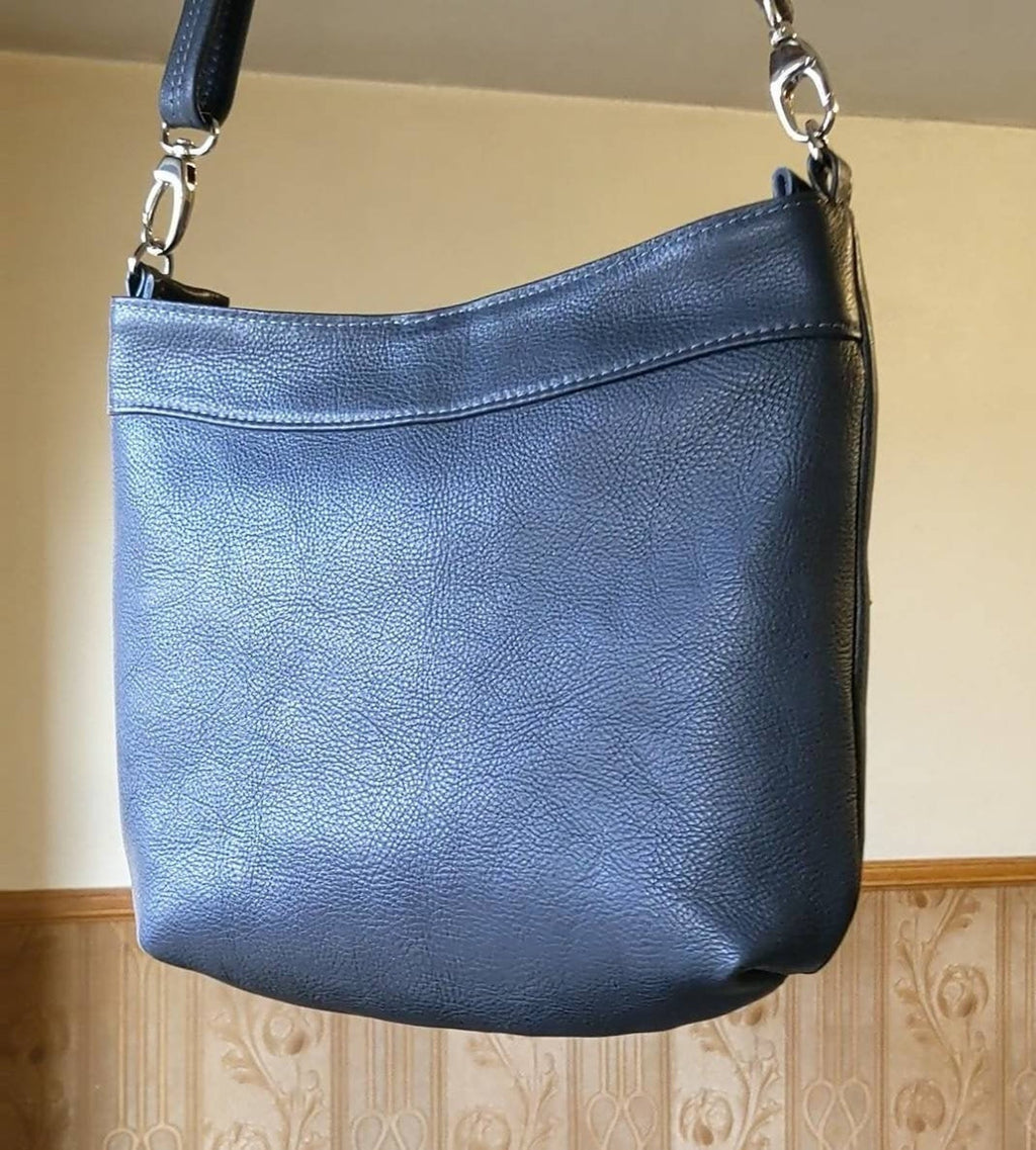 A Sway Handbag in Leather